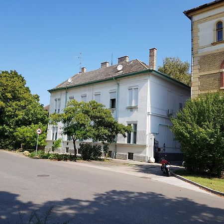 Szent Janos Apartman Makó エクステリア 写真